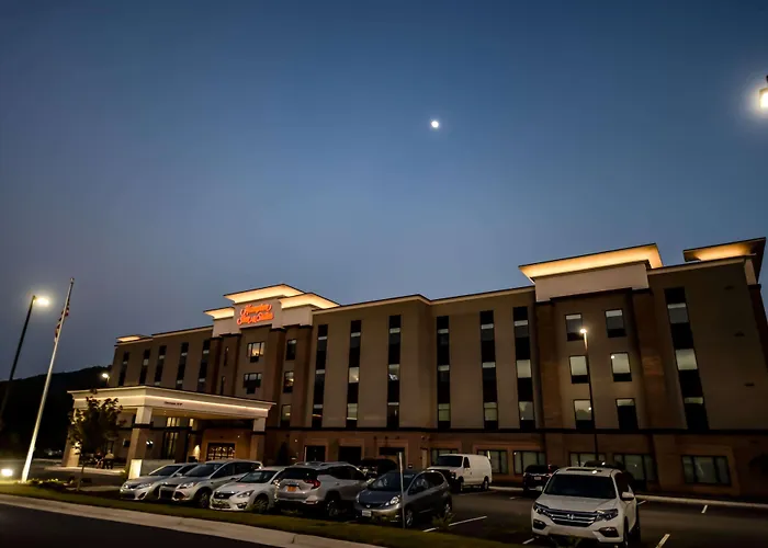 Hampton Inn & Suites Lenoir, Nc